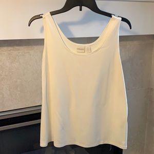 Chico’s light-weight tank